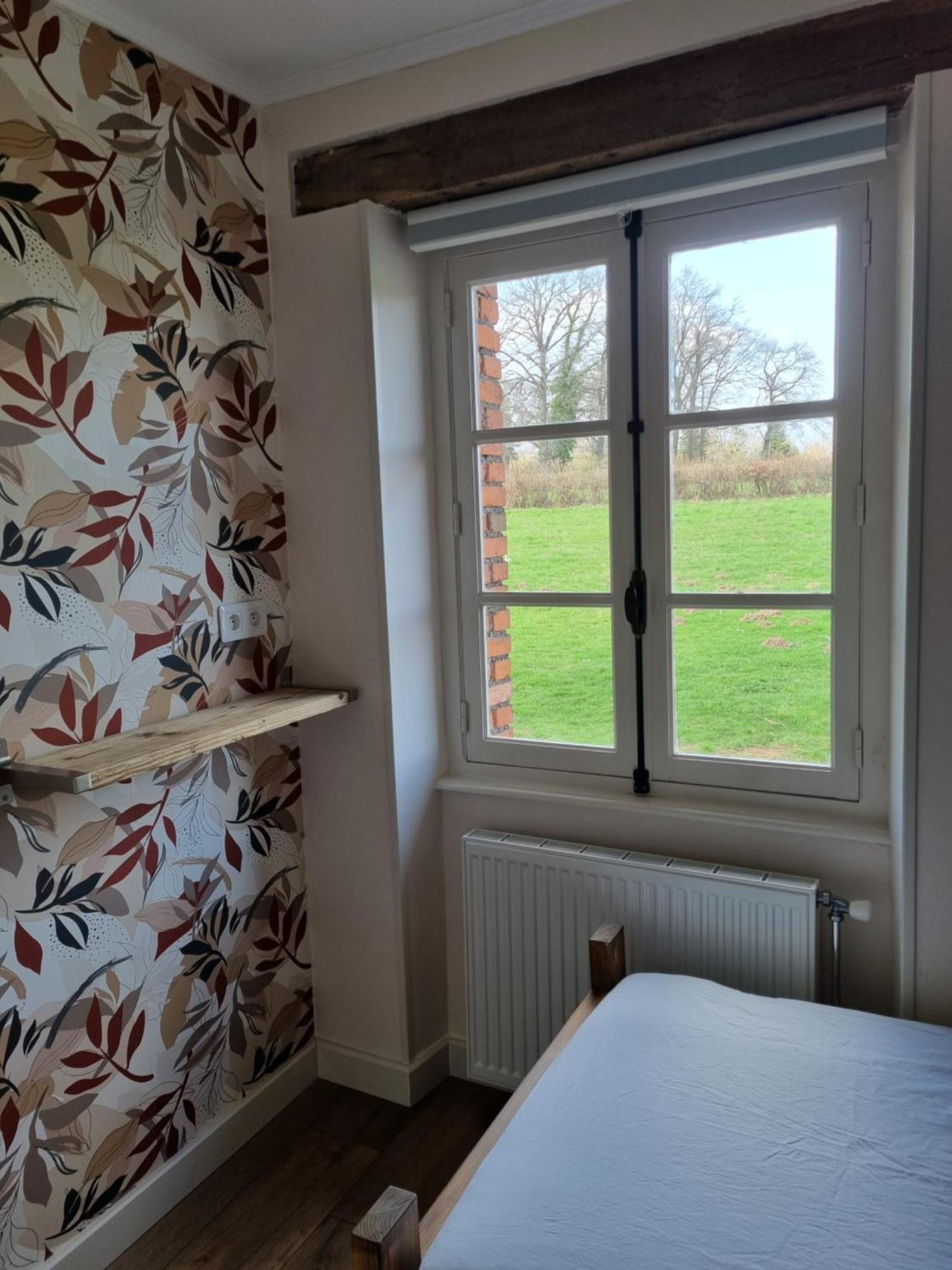 Le Montaurier Apartment Combrailles Bagian luar foto